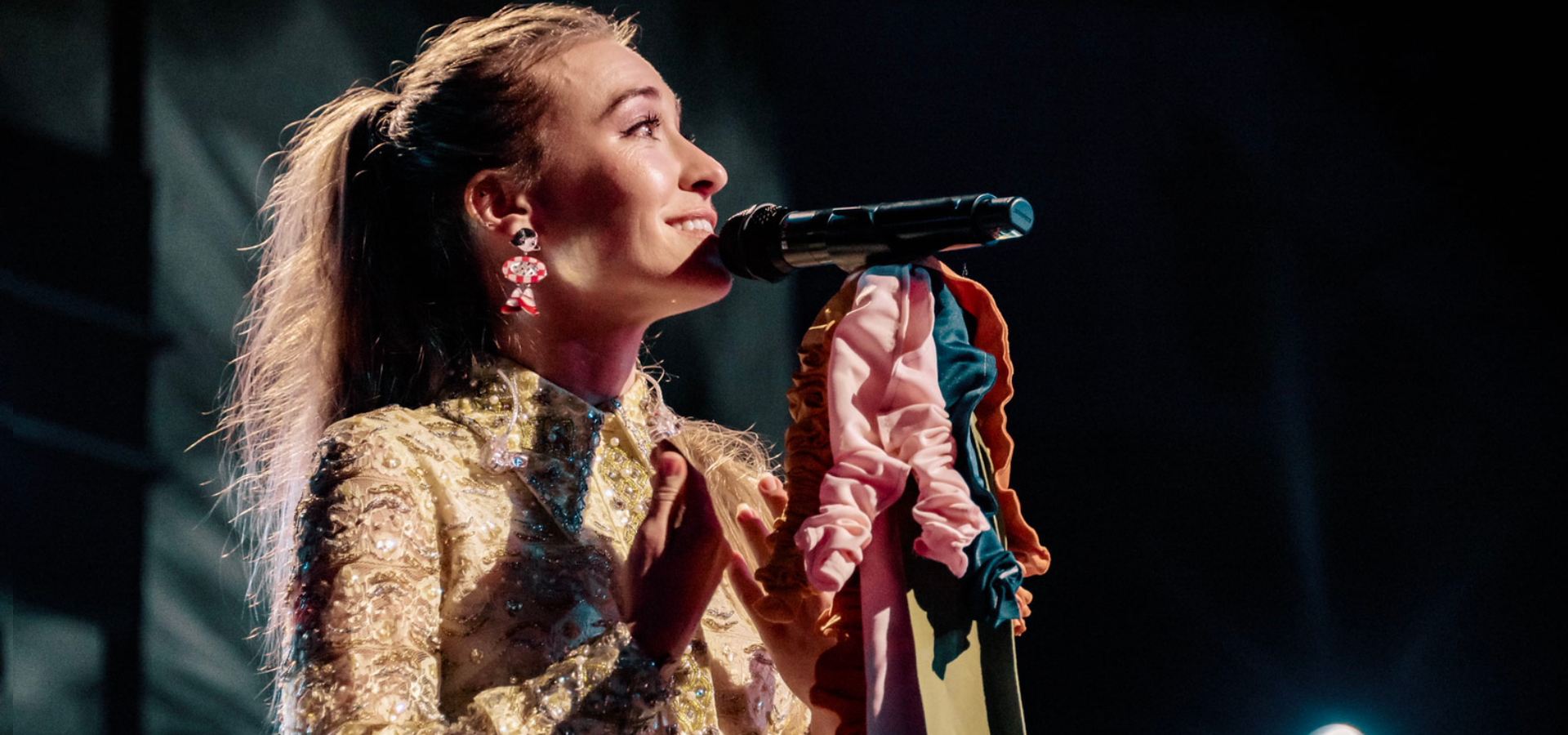 Lauren Daigle Performs On Fox Friends